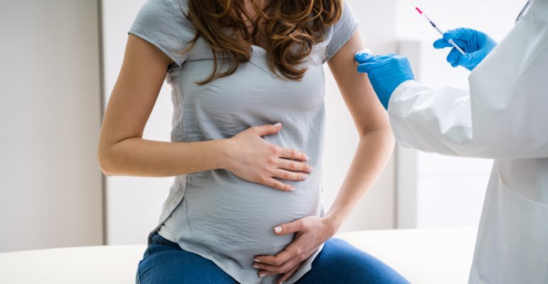 Αυξάνουν τα mRNA εμβόλια τον κίνδυνο αποβολής στην εγκυμοσύνη; 