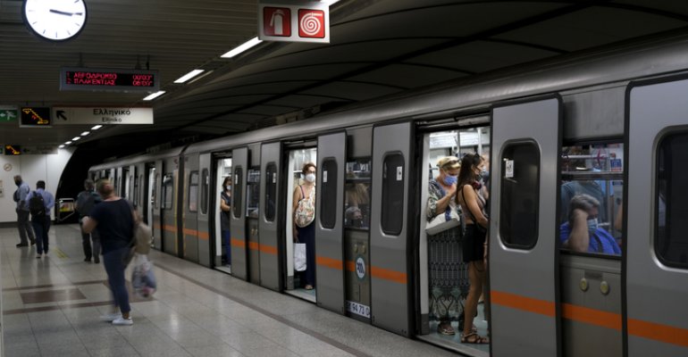 Επέτειος Πολυτεχνείου: Ποιοι σταθμοί του μετρό θα είναι κλειστοί και τι αλλαγές θα ισχύουν σήμερα σε τρόλεϊ και λεωφορεία