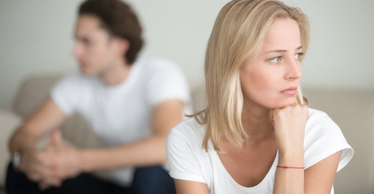 10 σημάδια που δείχνουν ότι έχει τελειώσει η σχέση σας