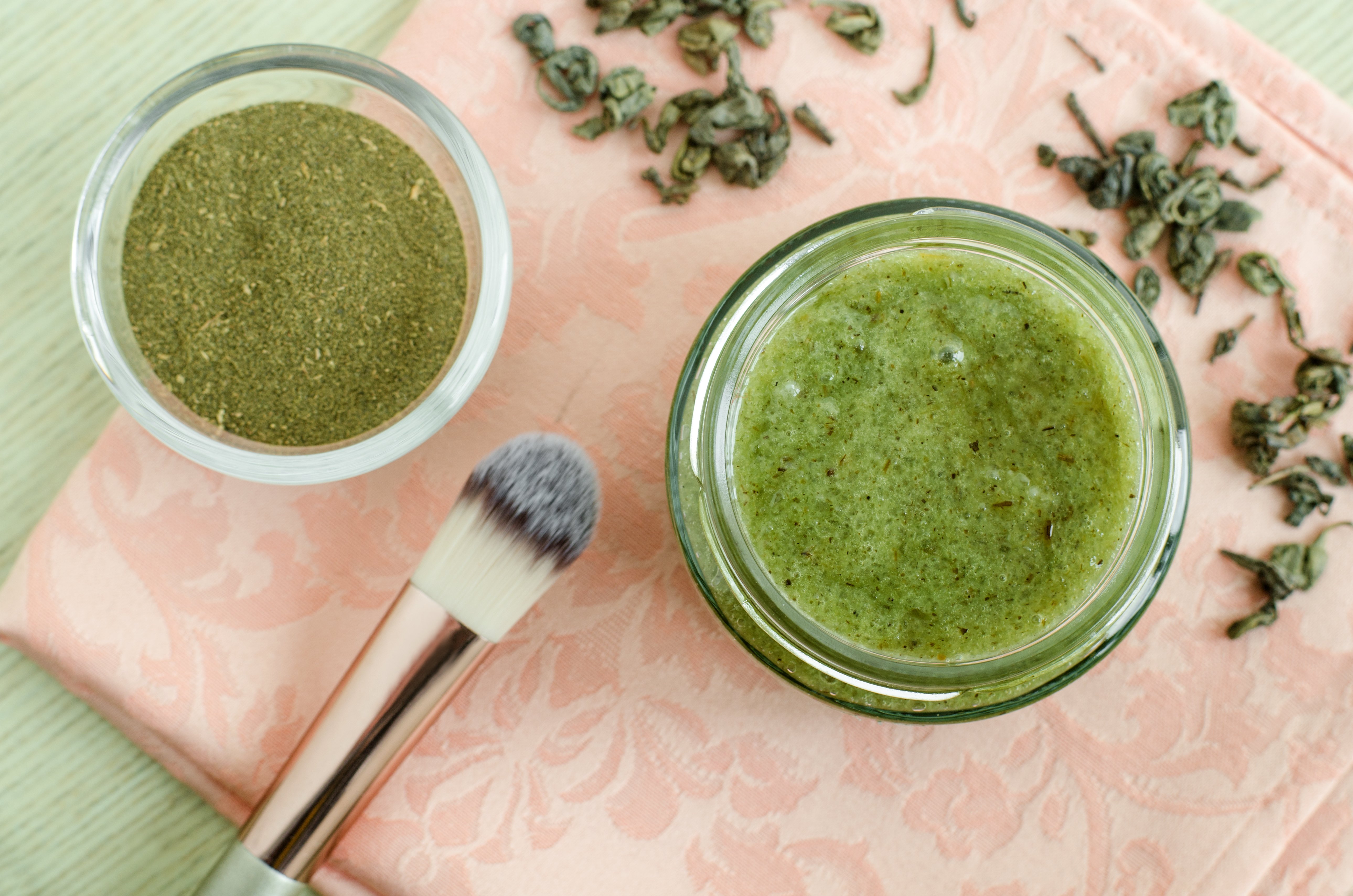 DIY Αντιοξειδωτικό body scrub για λαμπερό δέρμα, με πράσινο τσάι!